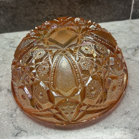 Vintage Carnival Glass Bowl - Picture 10 of 12